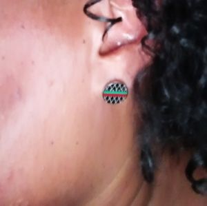 Meet your Posher, Lakita